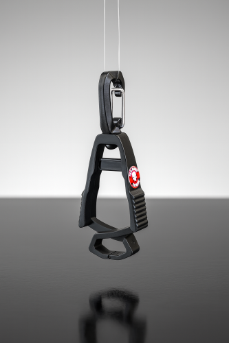 AC CLAW 1.png